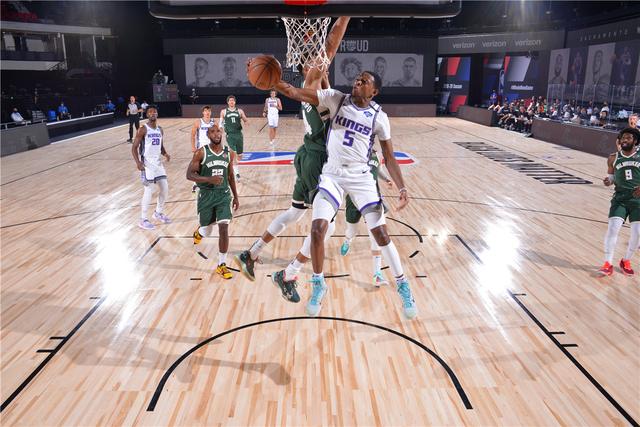 的逐渐临近 的逐渐临近