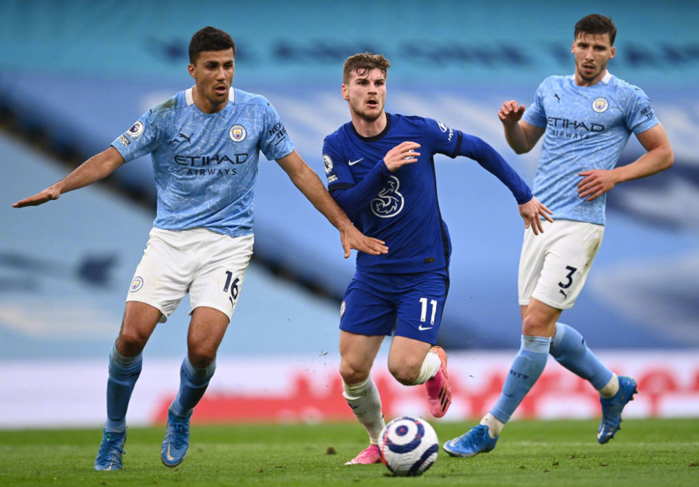 中卫夹击 中卫夹击