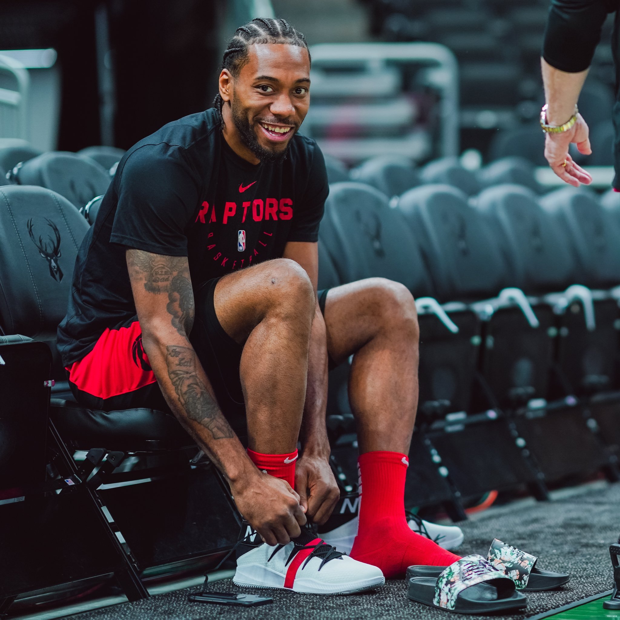 符号既塑造 符号既塑造